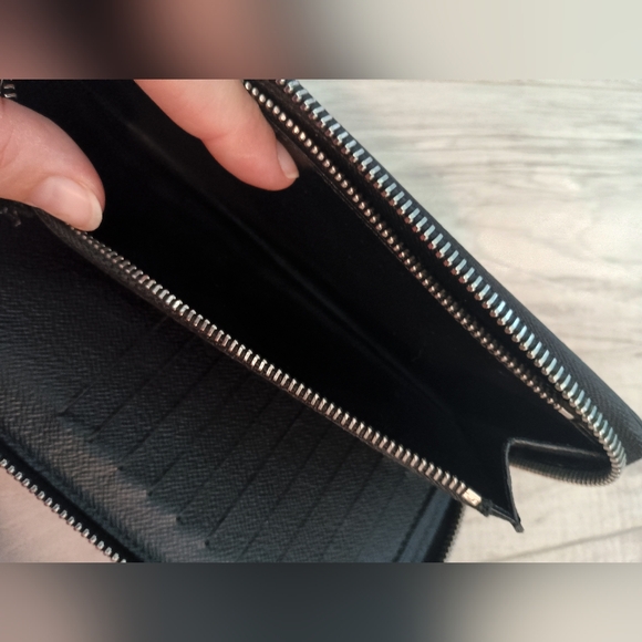 Louis Vuitton Zippy Wallet Vertical Damier Graphite - Picture 9 of 14